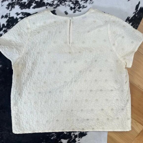 Atelier Orion Women’s Textured Flower Boxy Short Sleeve Size Large - Picture 7 of 7